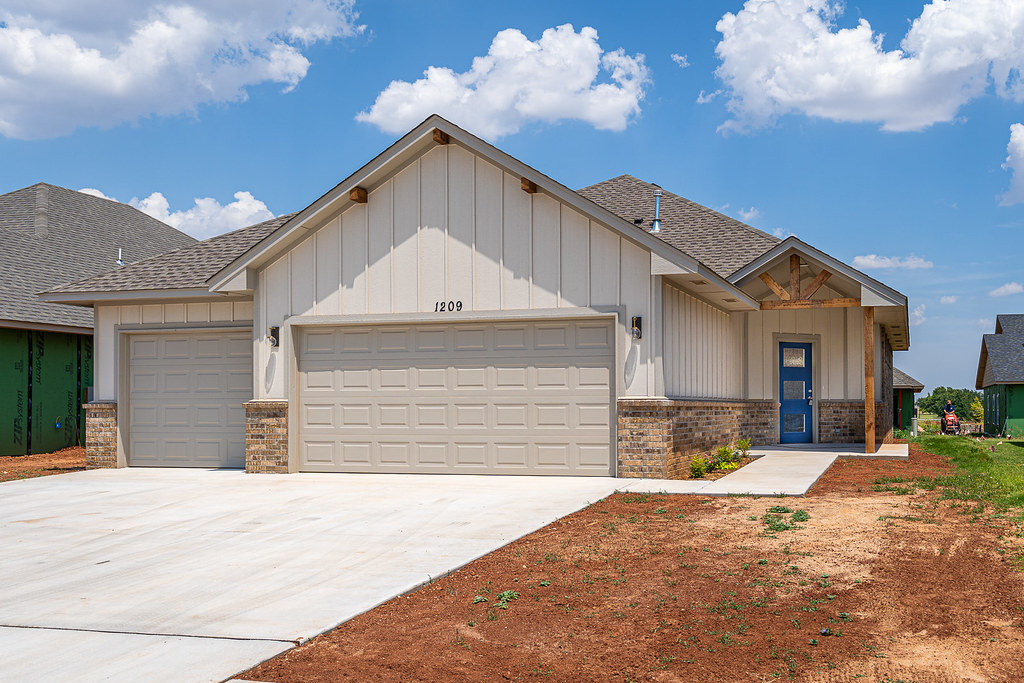 Storage Space Rental community members